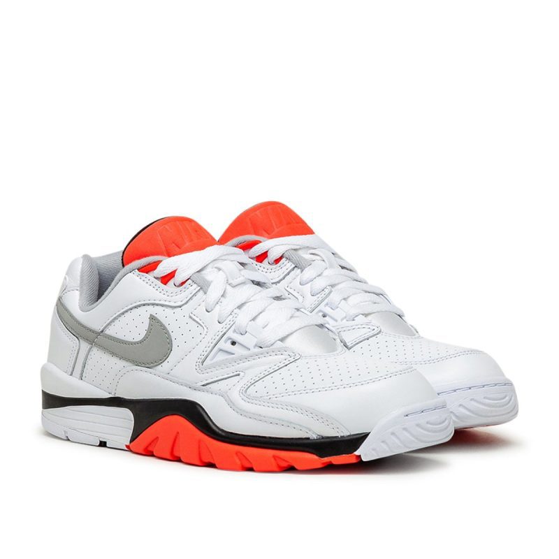 nike air cross trainer 3 low weiss rot 221085