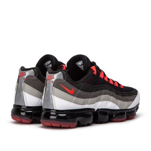 nike air vapormax 95 schwarz rot 546910