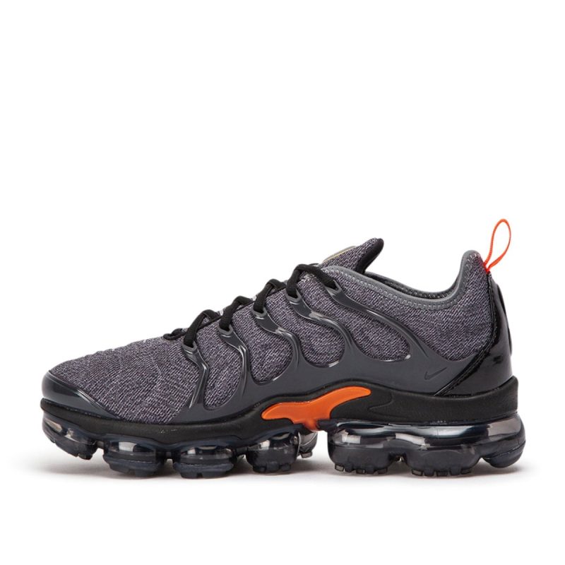 nike air vapormax plus grau orange 973882