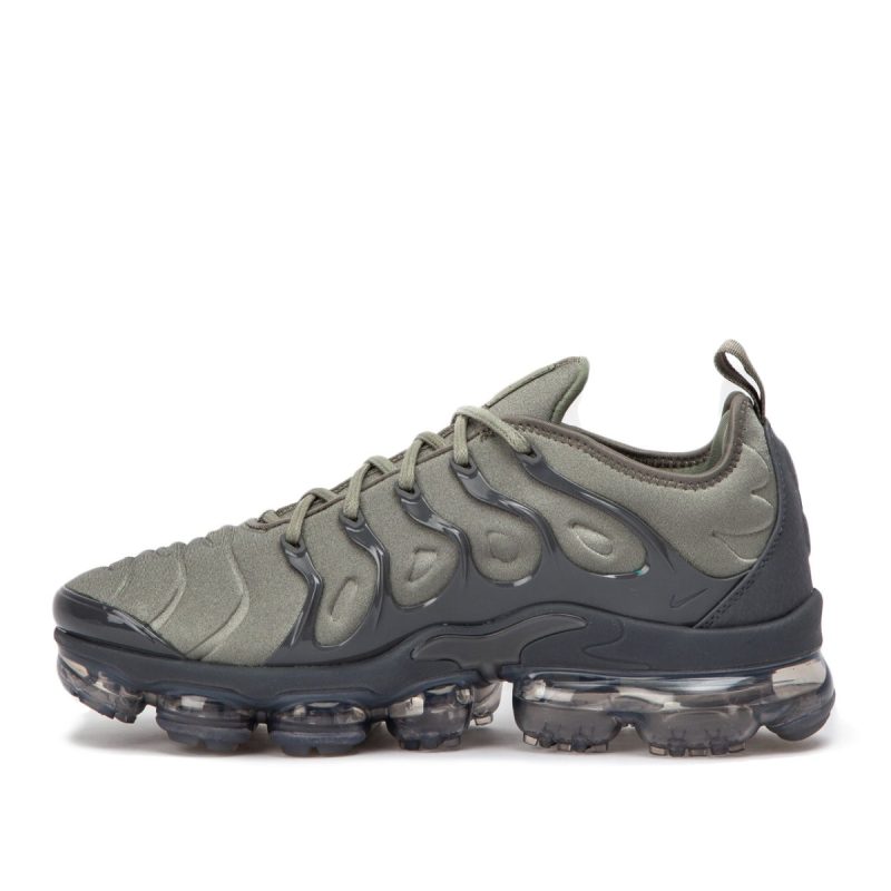 nike air vapormax plus olive 303253