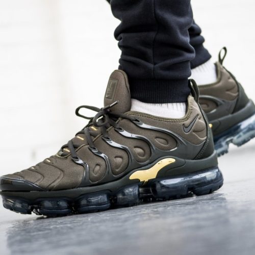 nike air vapormax plus olive 324762