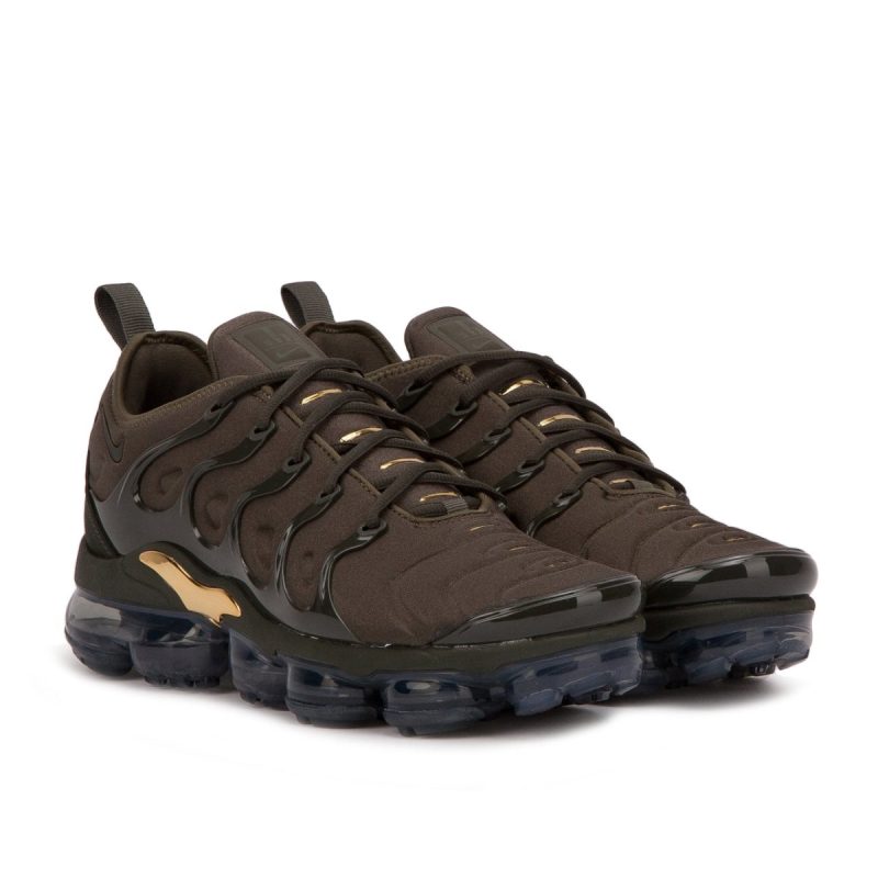 nike air vapormax plus olive 590453