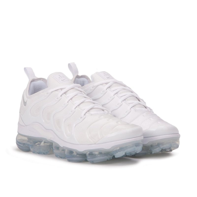 nike air vapormax plus triple white weiss 235660