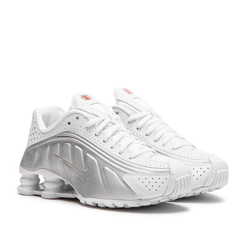 nike wmns shox r4 weiss silber 424016