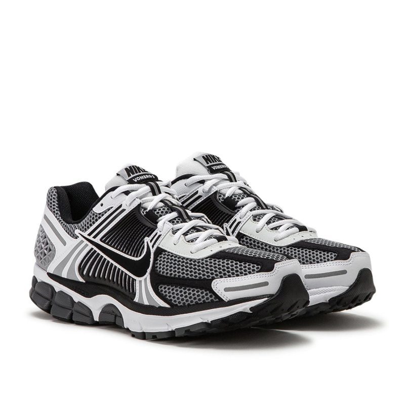 nike zoom vomero 5 se sp grau weiss 616578