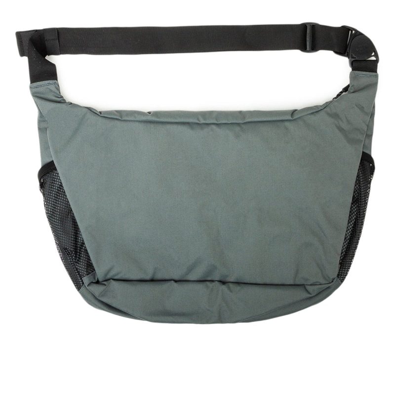 snow peak everyday use middle shoulder bag grau 245193