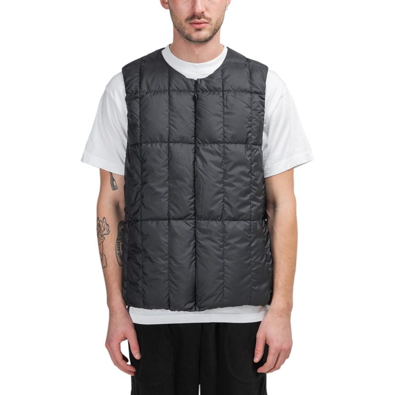 snow peak recycled middle down vest schwarz 116625