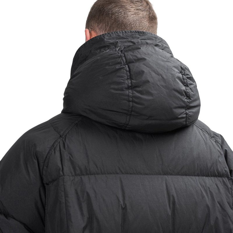 stone island garment dyed crinkle down jacket schwarz 744284