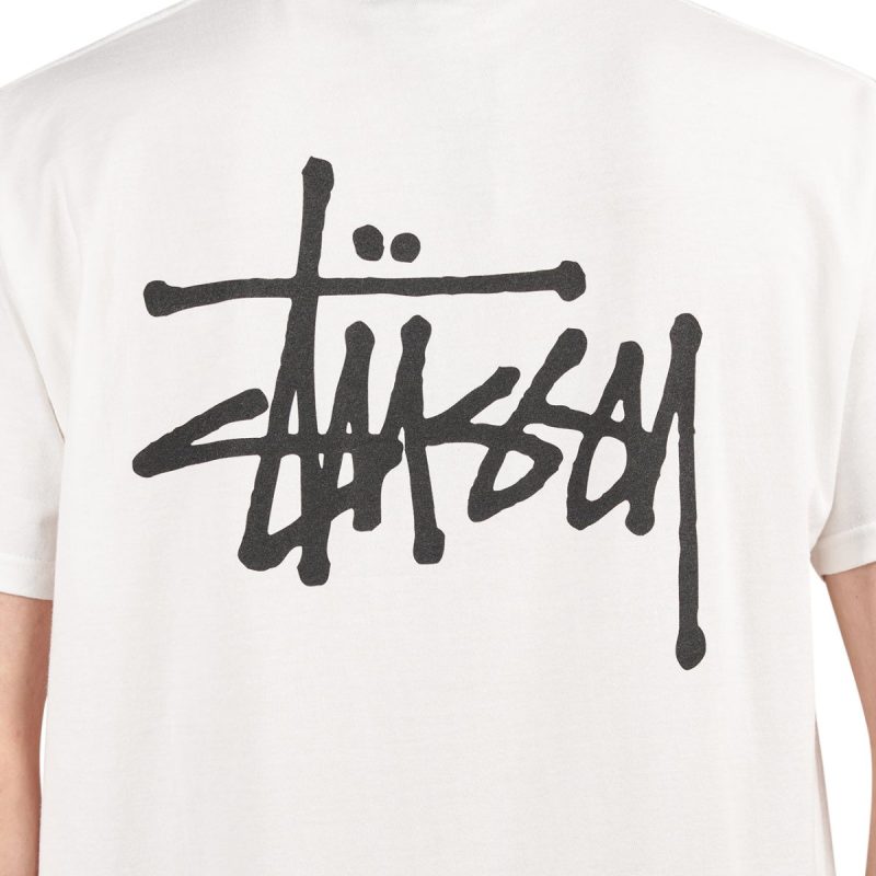 stussy basic tee weiss 646359 8f69c9c9 ceb3 4953 b1df 736f44259949