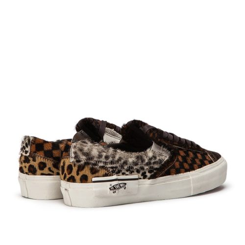 vans slip on cap lx cut and paste animal pack braun 782434